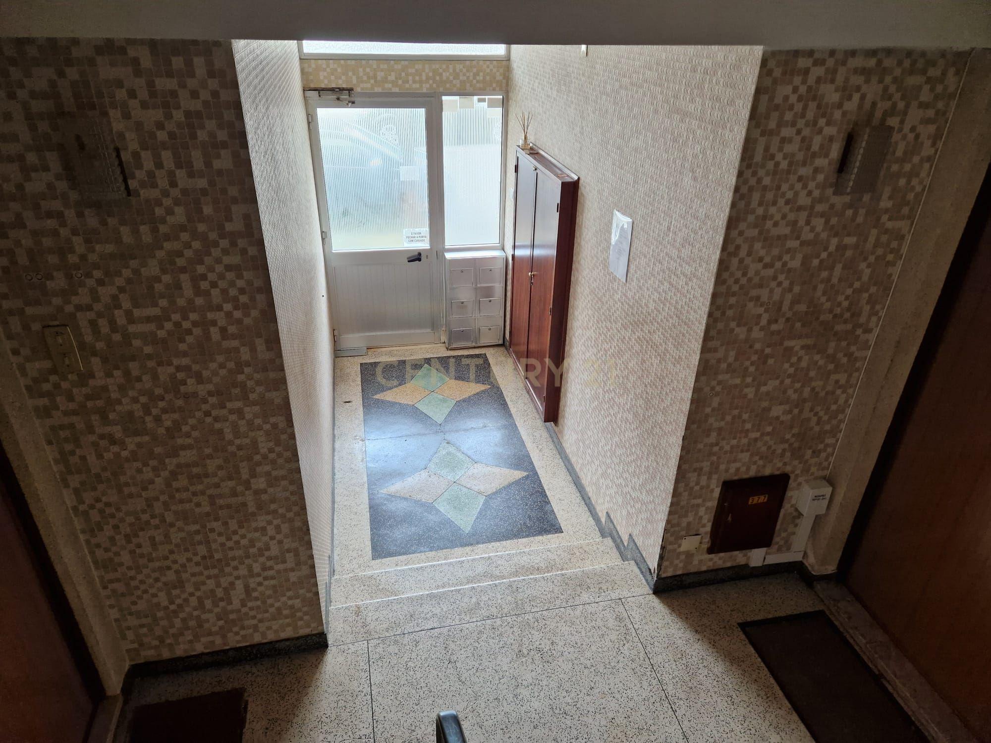 Apartamento T3 em Espinho com Vista e Proximidade à Praia - Image 41